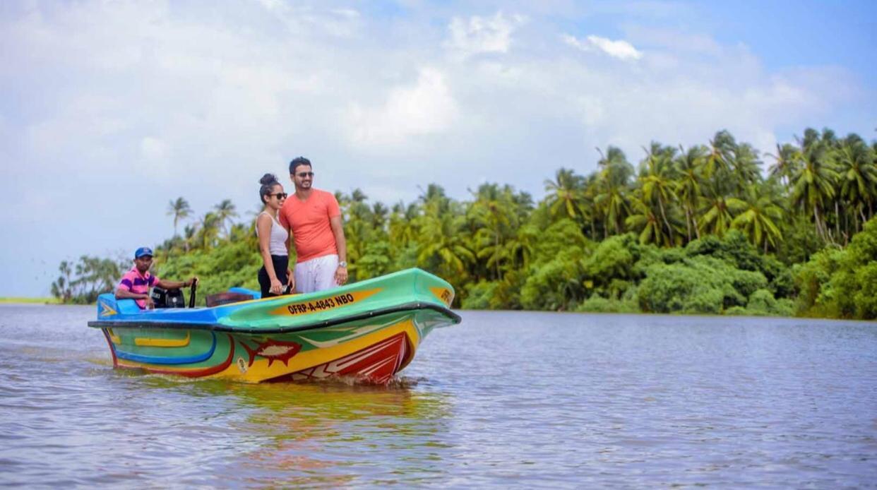 Shenys Beach Villa Negombo Luaran gambar